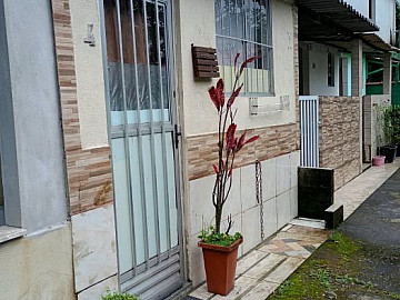 KITNET EM VILA GENY